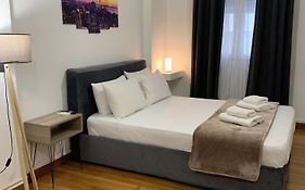 Aura Apartment At Kolonaki